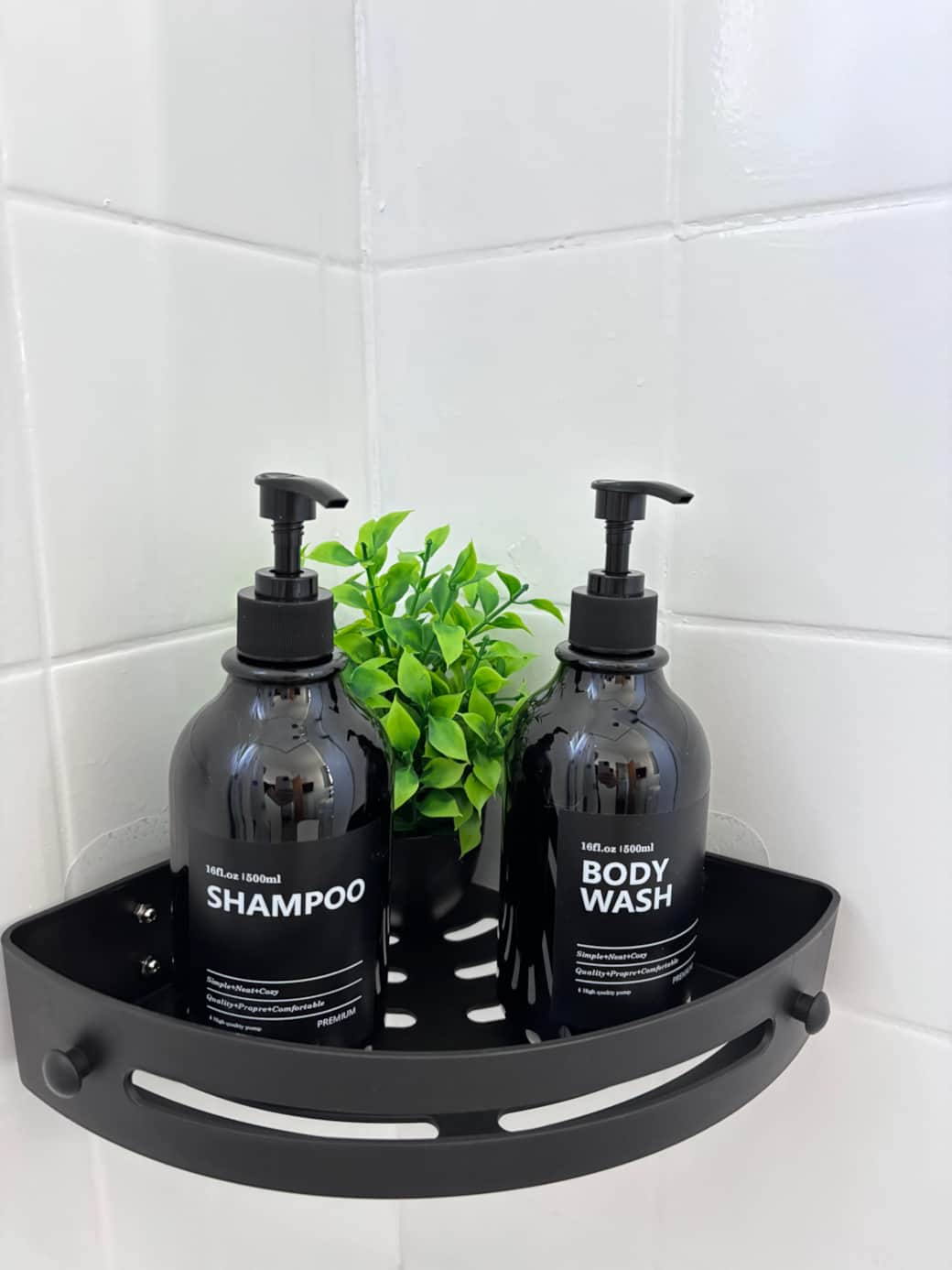 Seife, Shampoo, Duschgel, Handtücher, Bettwäsche, Tee und vieles mehr inklusive