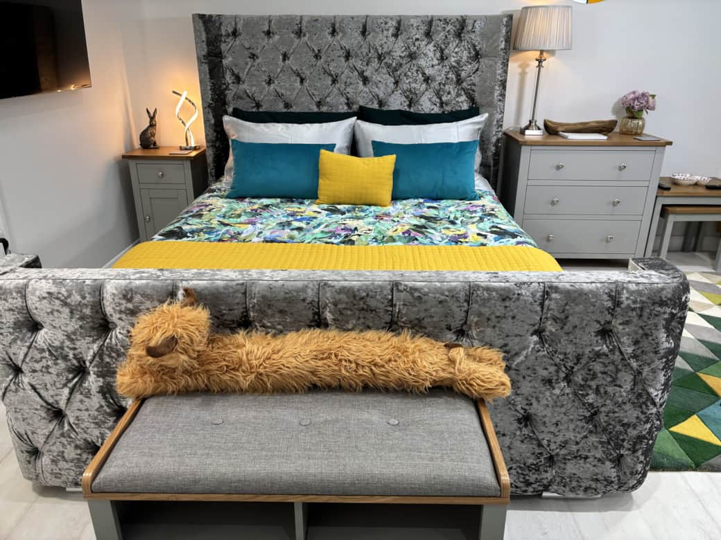 King size bed