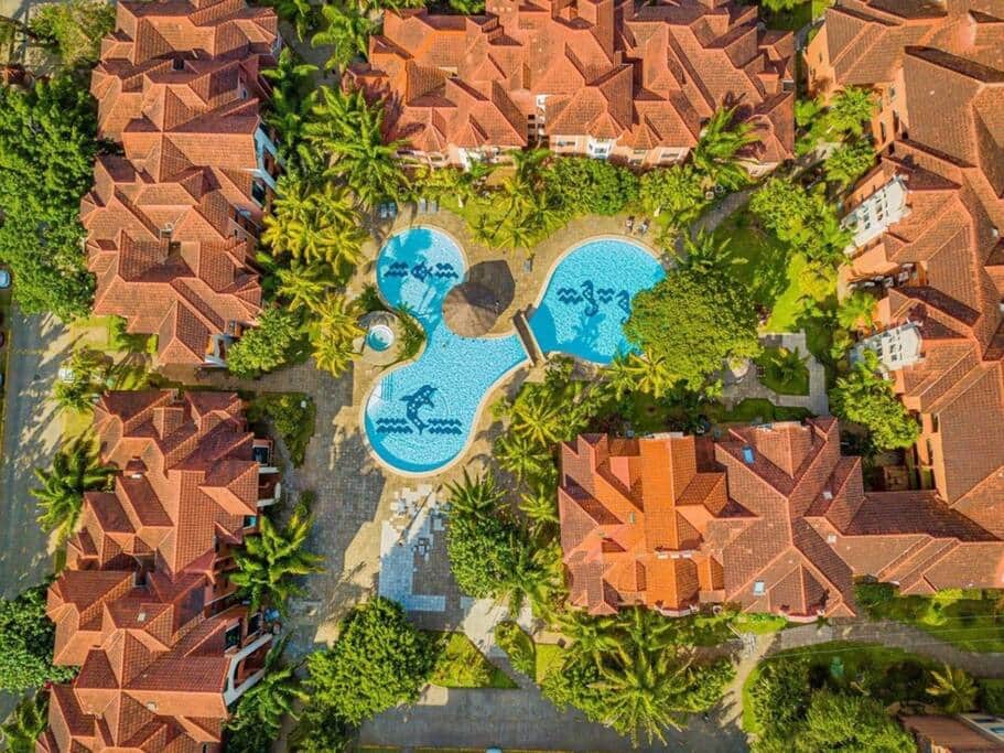 Vista a la piscina