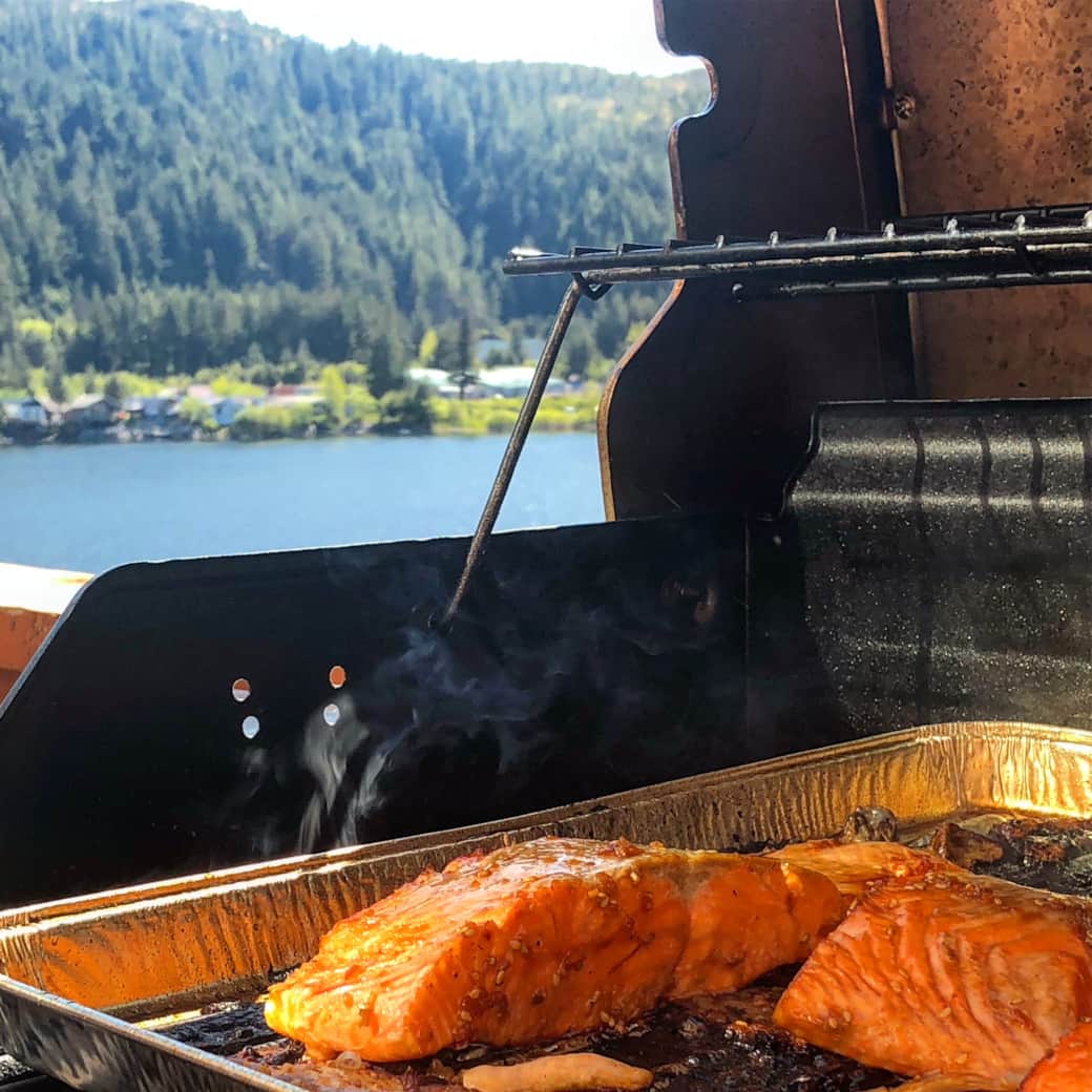 Bring home your fresh catch, gather on the deck, and enjoy a waterfront fresh feast.
