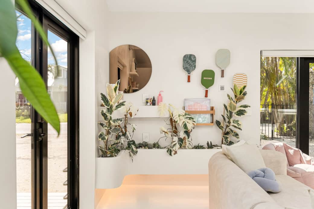 166F3434 1EC9 4A3A B10C 3B2667F85A2E 166F3434 1EC9 4A3A B10C 3B2667F85A2E