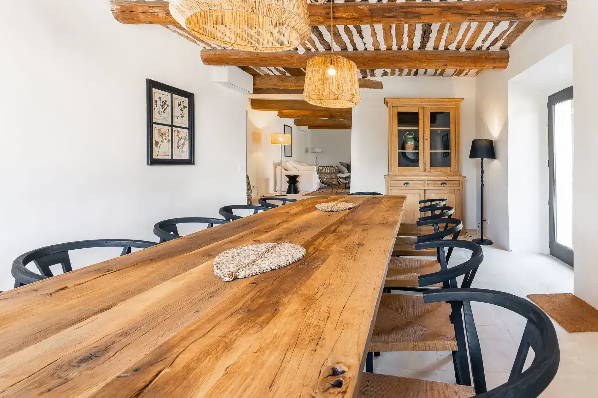 Large dining table in a luxury villa in Provence
