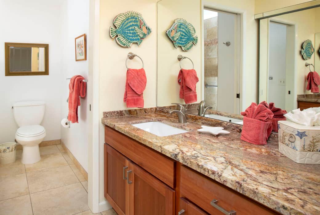 Master Bath at Maui Kamaole G105