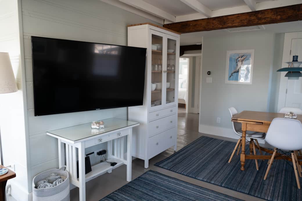 Living and Dining Area