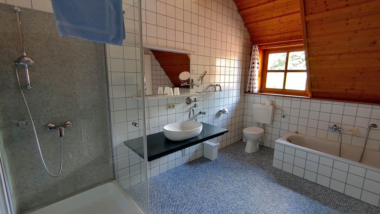 Wohnung 6 Bad 2