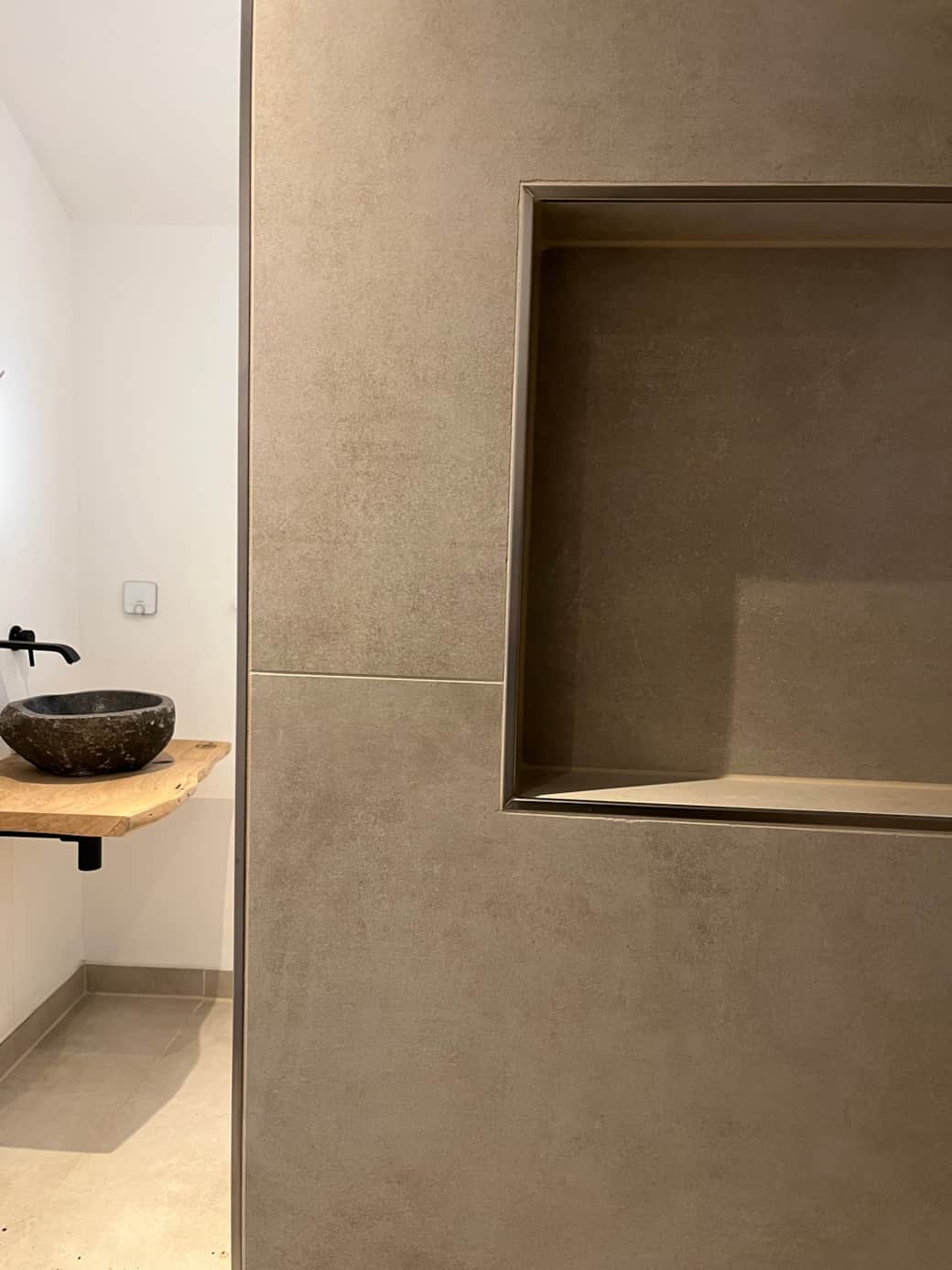 Ein Bad, das sich wie SPA anfühlt: Genießen Sie Ihre Auszeit in Ihrer Regendusche.