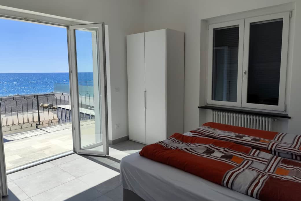 Villa Gabriella | Oasi al Mare | Meerblick Schlafzimmer