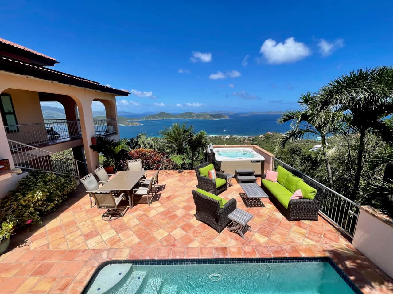 Large pool deck