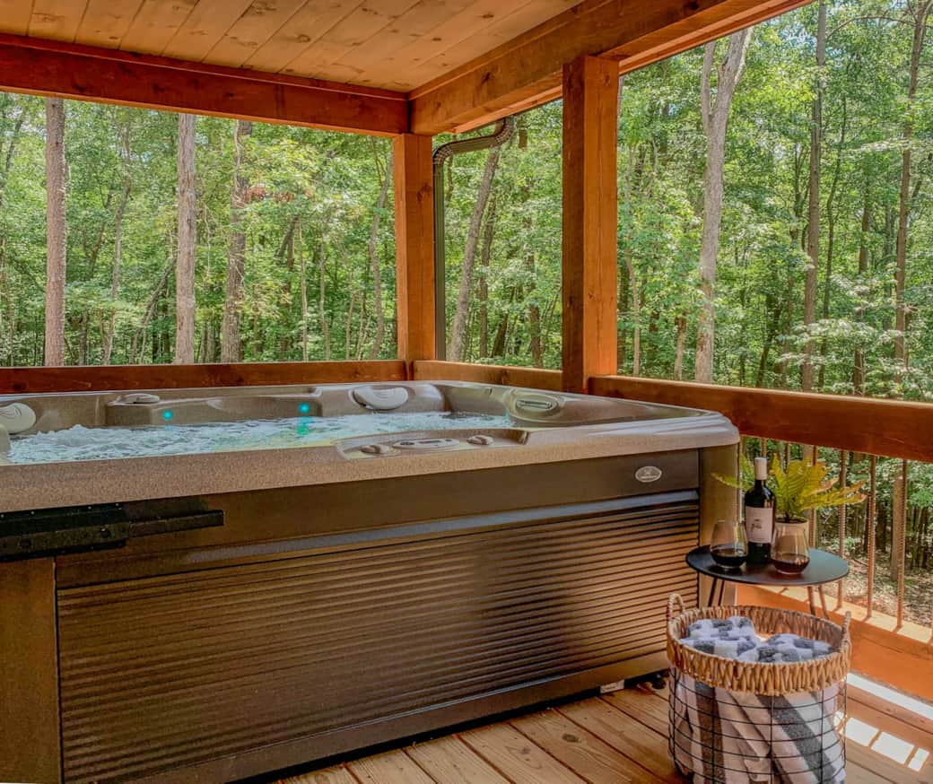 5 person Hot Tub