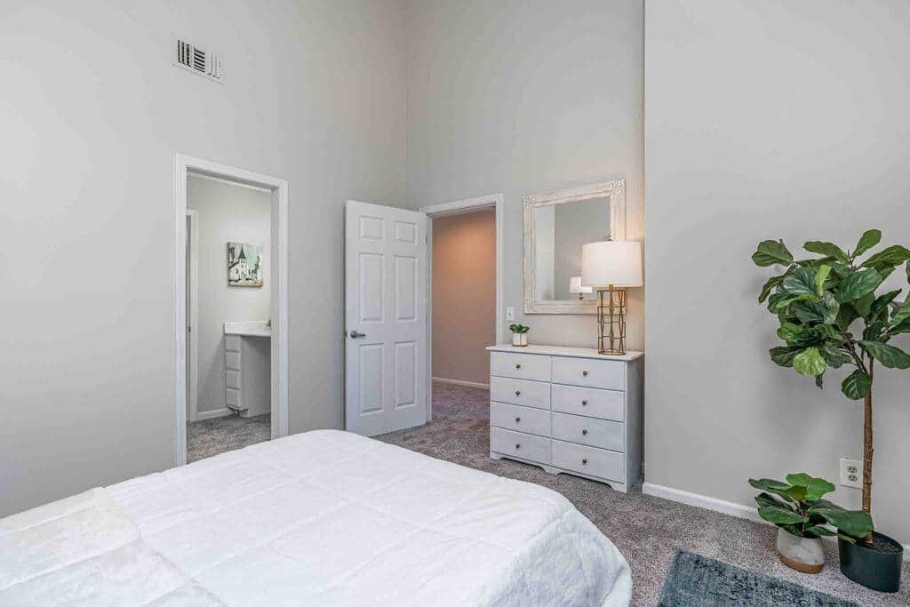 Downstairs Queen bedroom Downstairs Queen bedroom