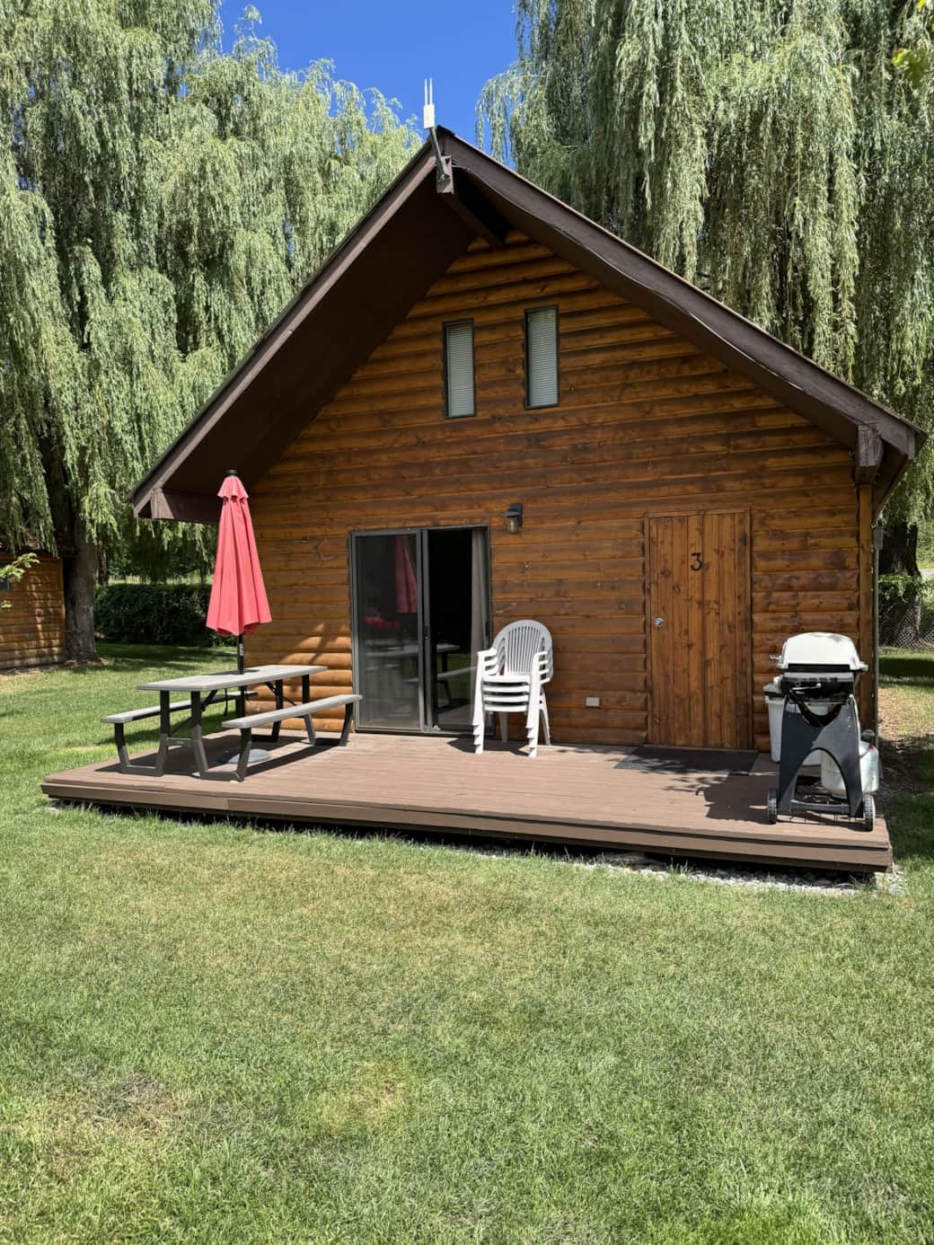 Willow Shores Cabin 1