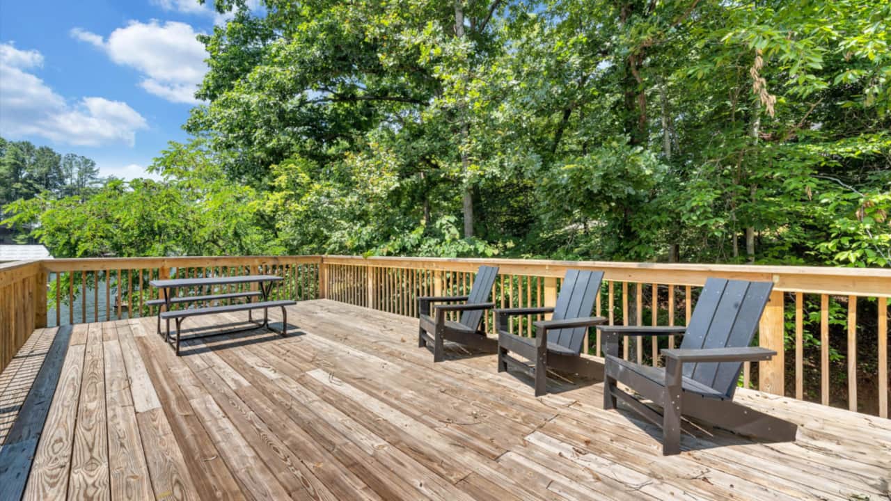 Large Upper Deck Over Dock