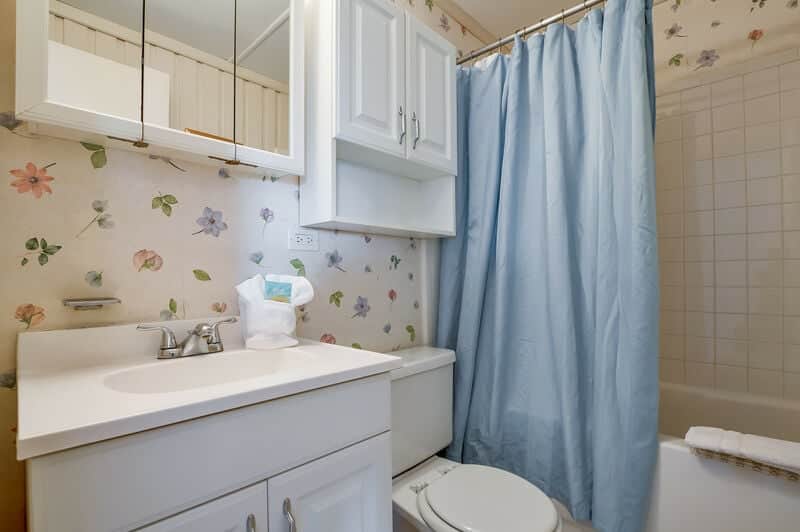 Bathroom 1 Bathroom 1