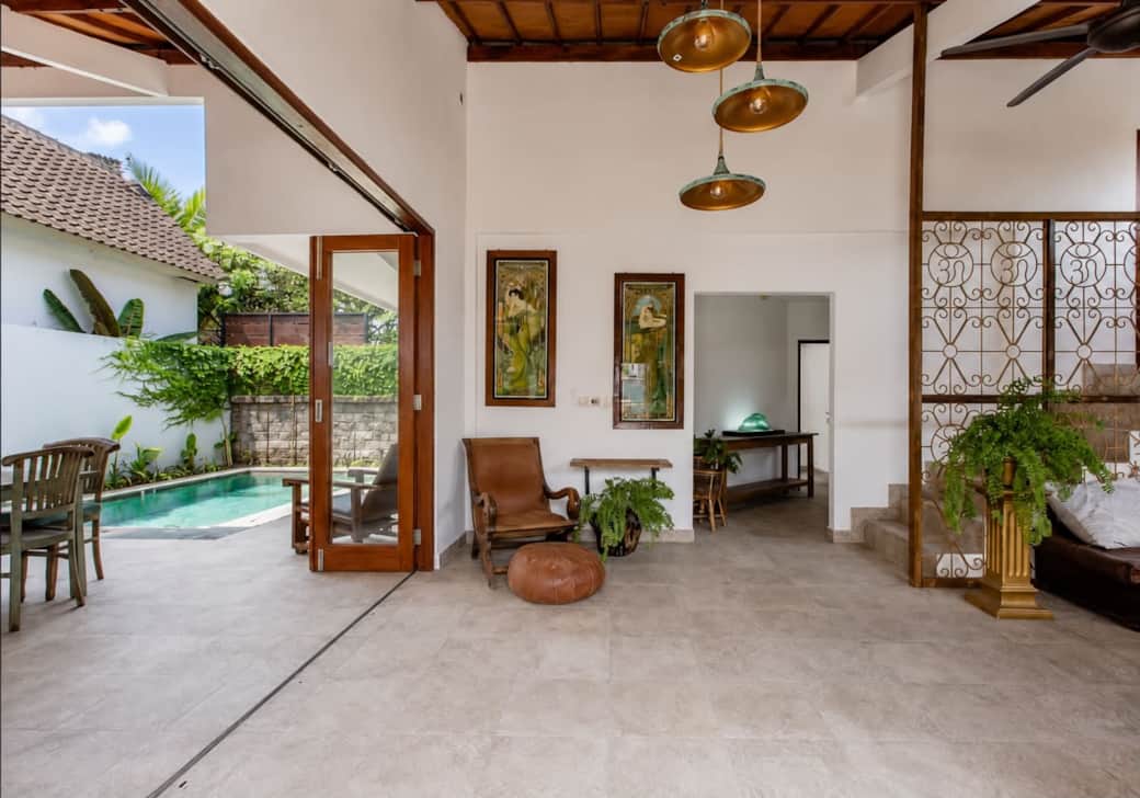 Indoor/Outdoor Living