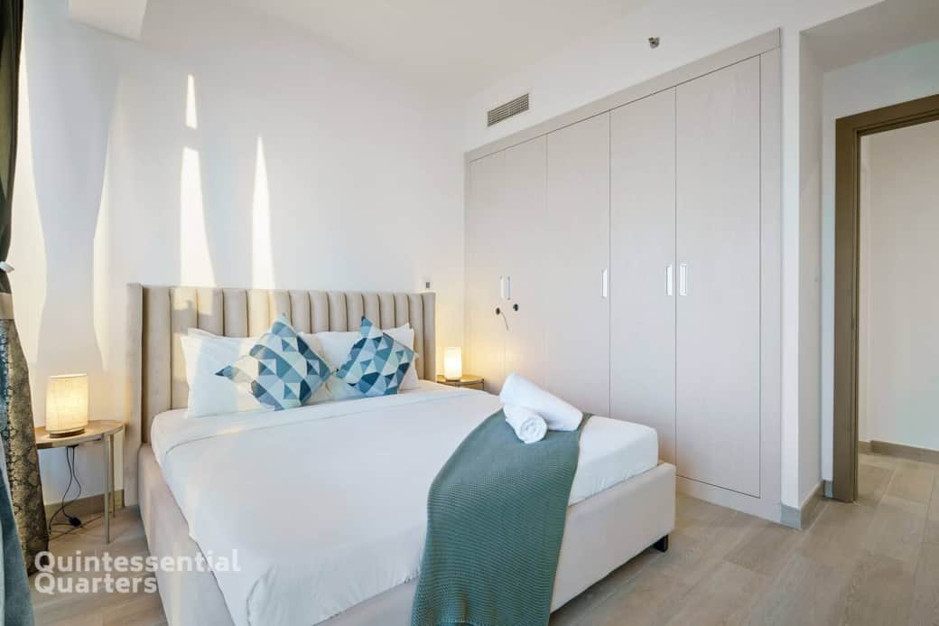 Guest bedroom. Guest bedroom.