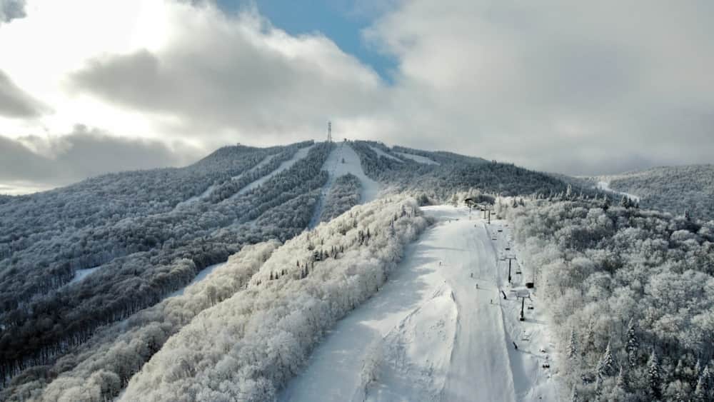 Skiing Tremblant from Lac-Supérieur