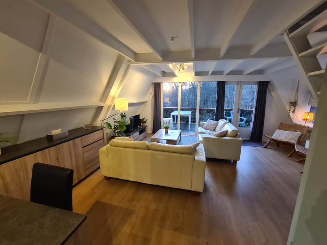 WhatsApp Image 2025-10-14 à 08.42 WhatsApp Image 2025-10-14 à 08.42