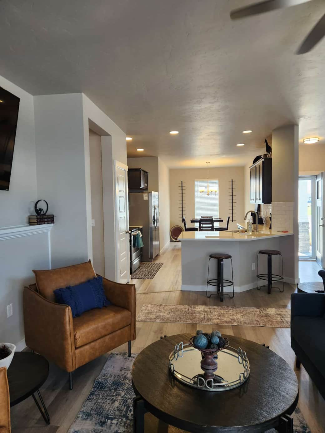 1000019528 1000019528