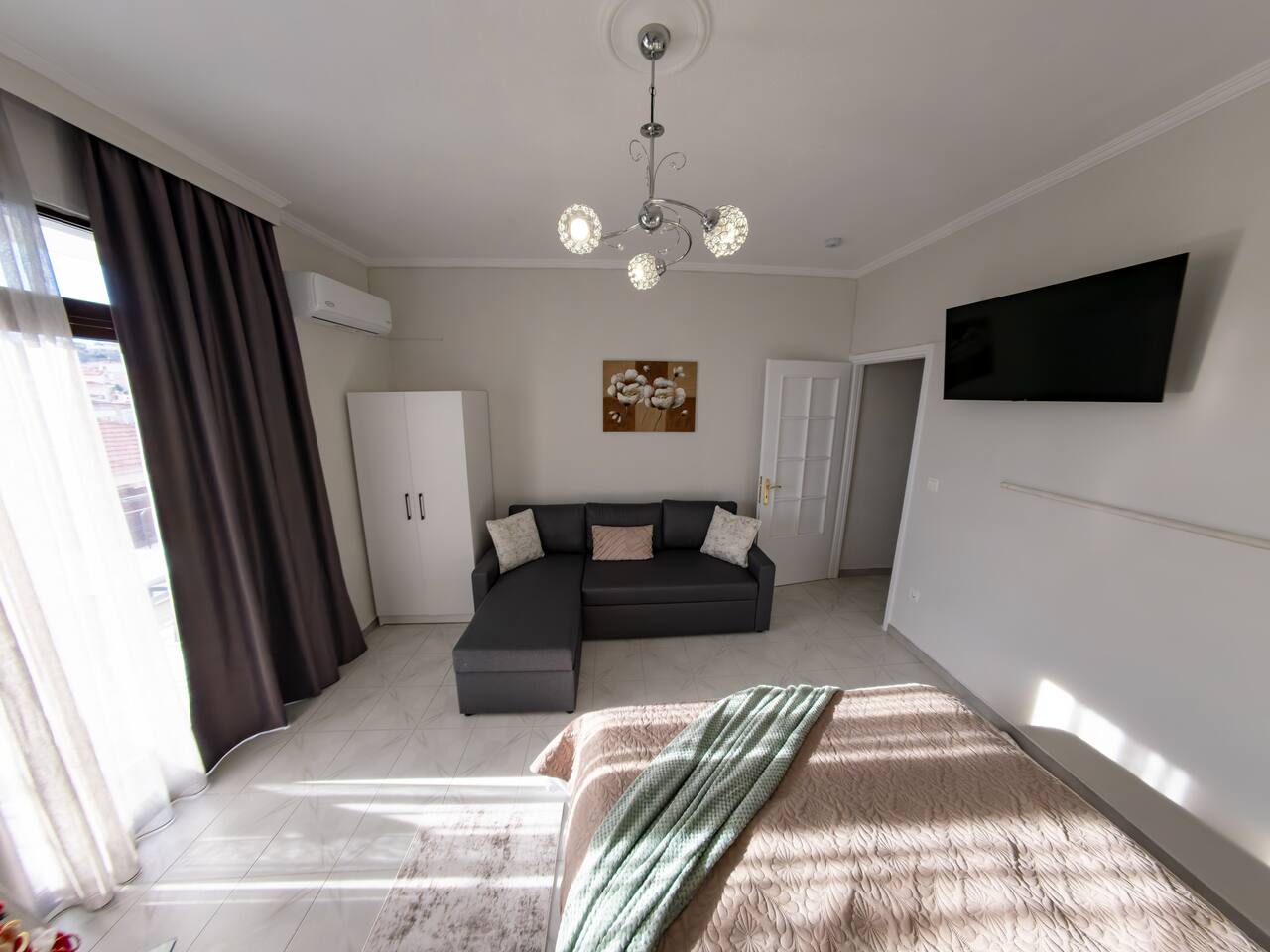 Del Sol 6 Meteora Luxurious Family Suites