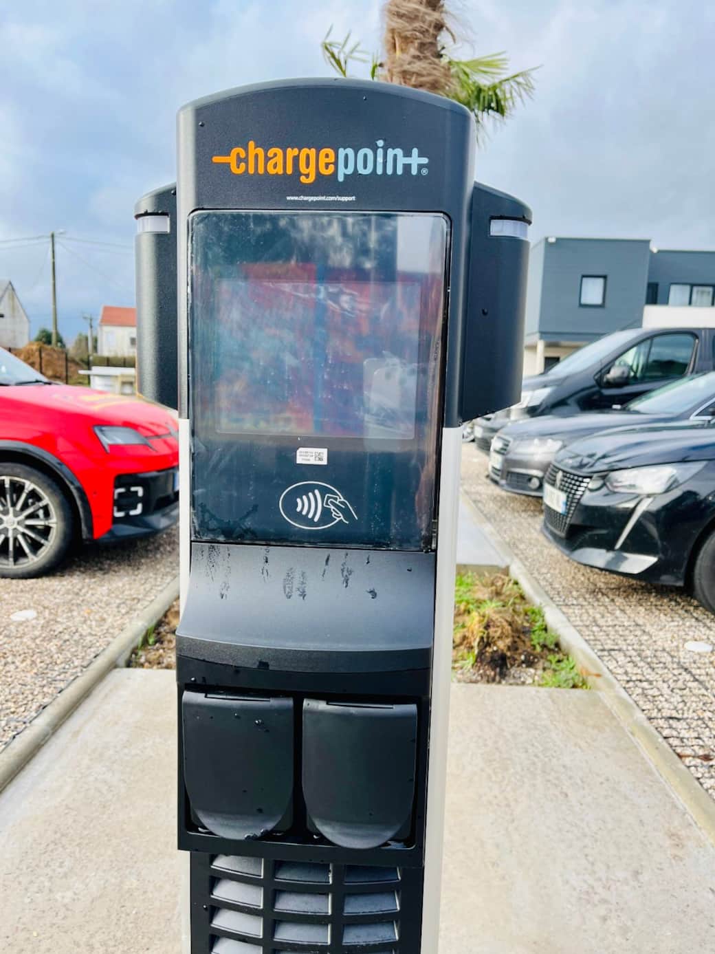 Borne de recharge (2)
