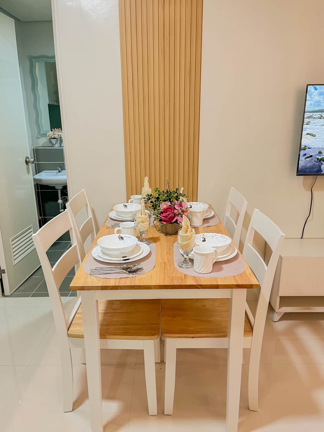 elegant dining space