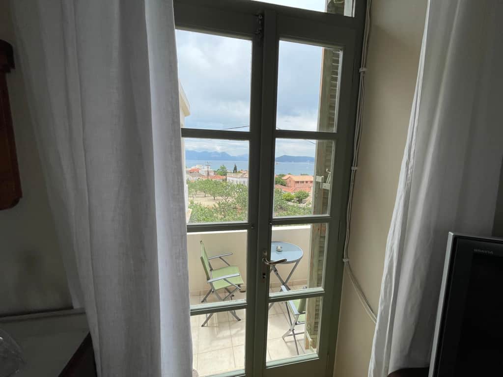 Living room with view of the sea