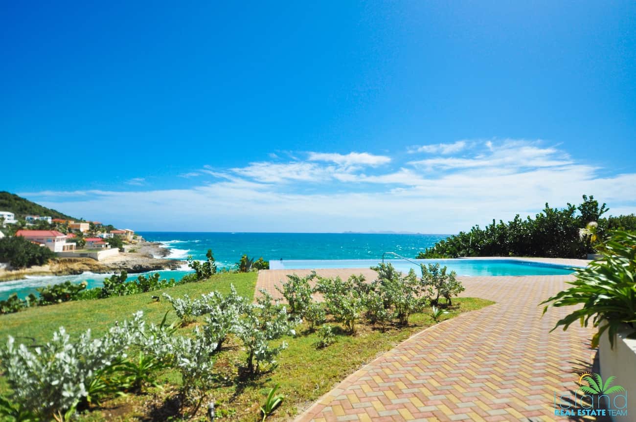Oceanview Condo SXM