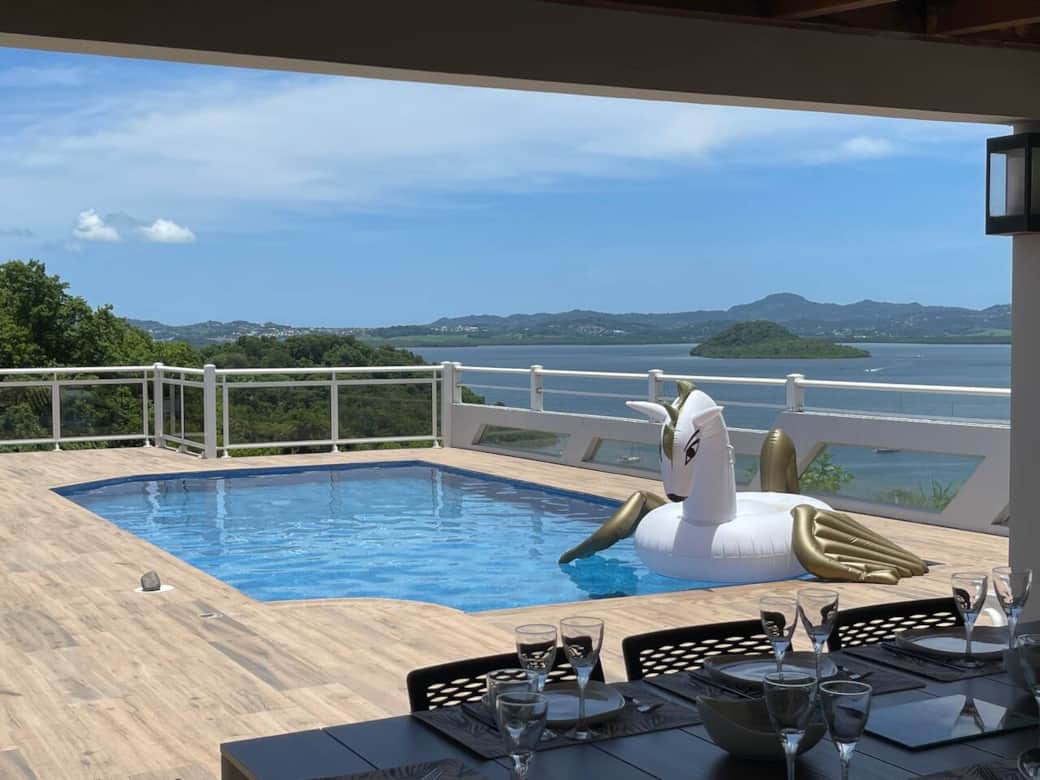 Ee635c74 ddf0 4474 8a2e d992c1691ada Ee635c74 ddf0 4474 8a2e d992c1691ada