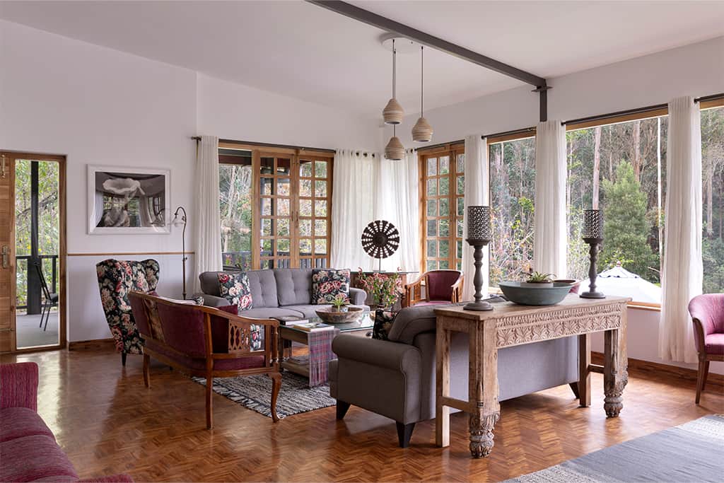 South living room wide 01
