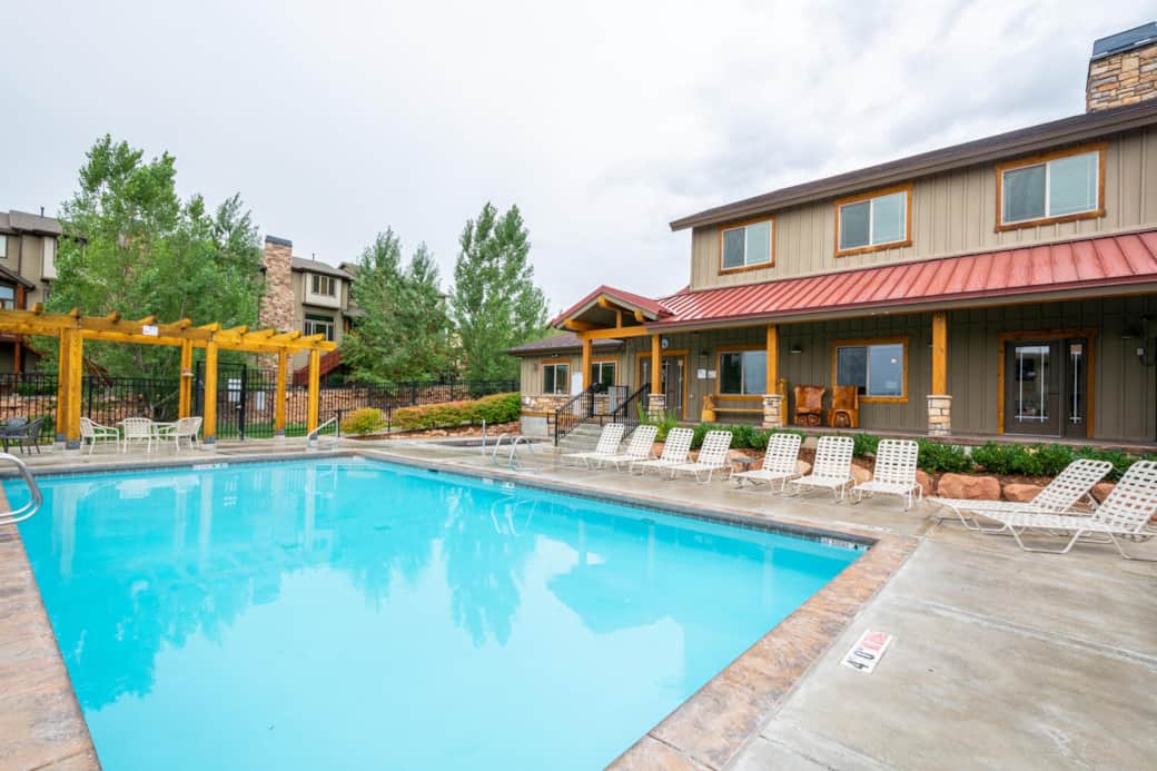 Community Heated Pool Community Heated Pool