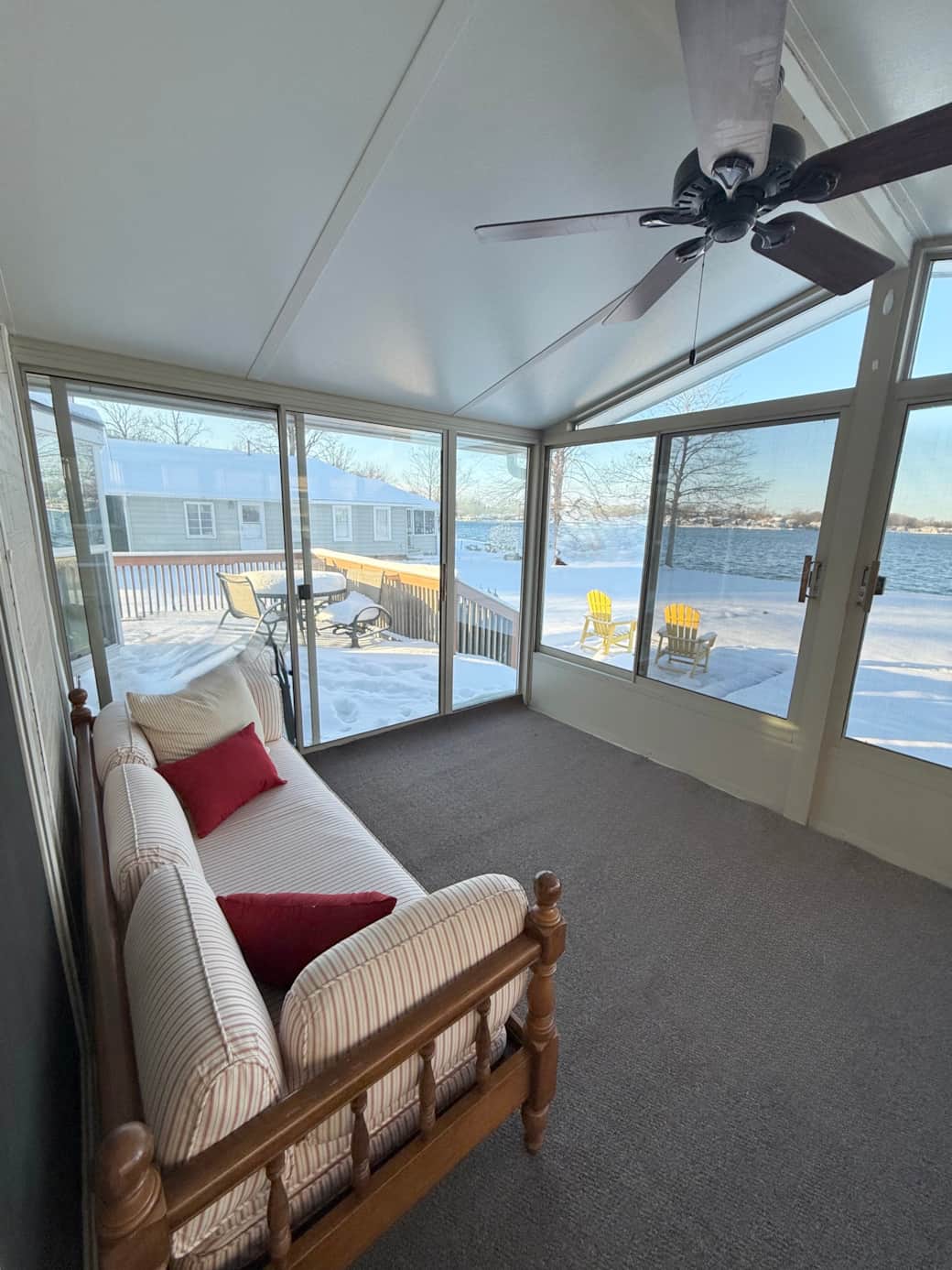 Three-Season Porch 