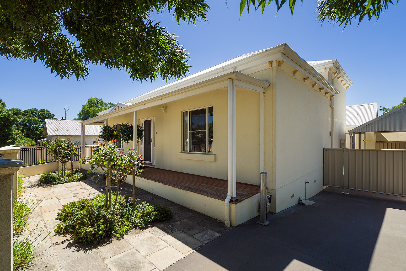 House in Castlemaine Relaxing Porch