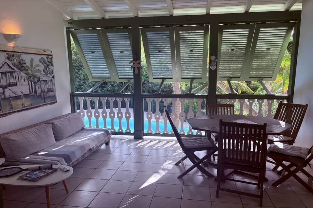 Terrace with dining area Maison de Marie