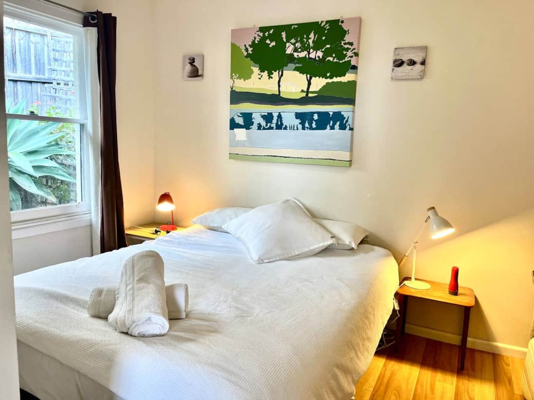 Spacious bedroom 