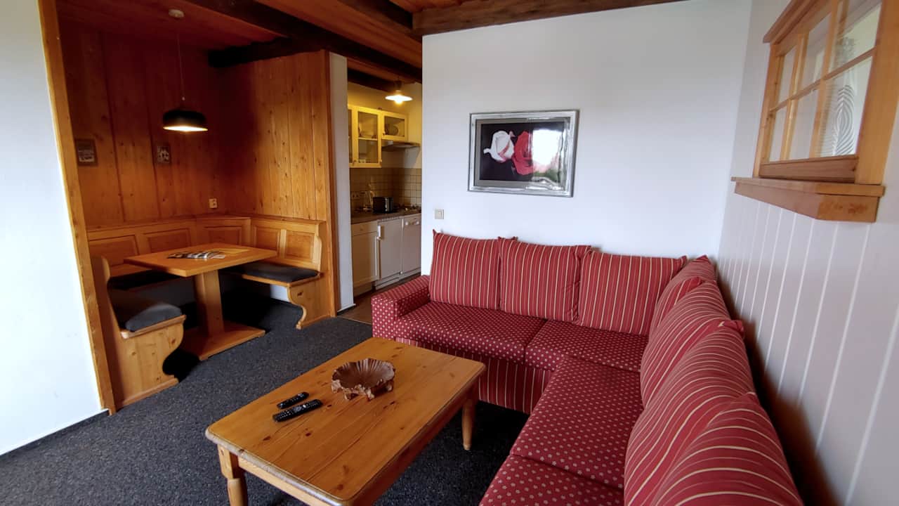 Wohnung 1 - Wohnzimmer 3