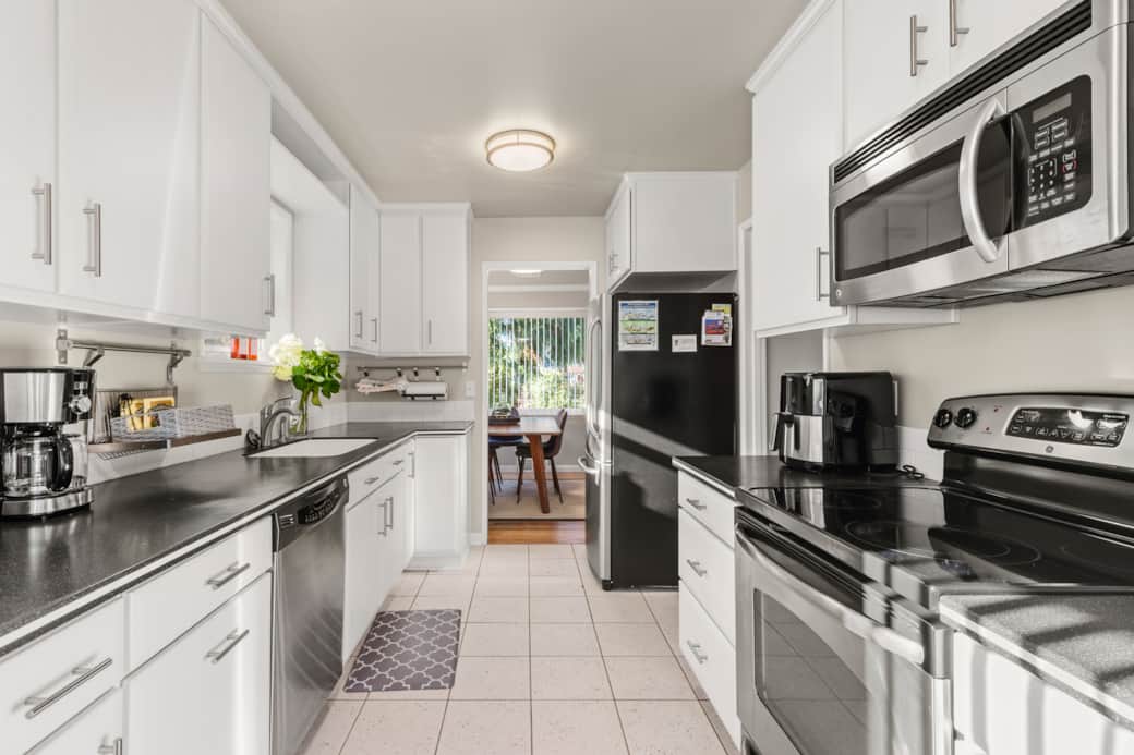 WEB RES - 14014 Courtland (7)