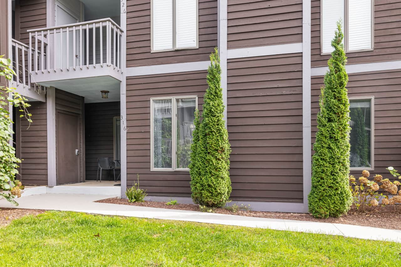 Ground-level walkway to the condo entrance