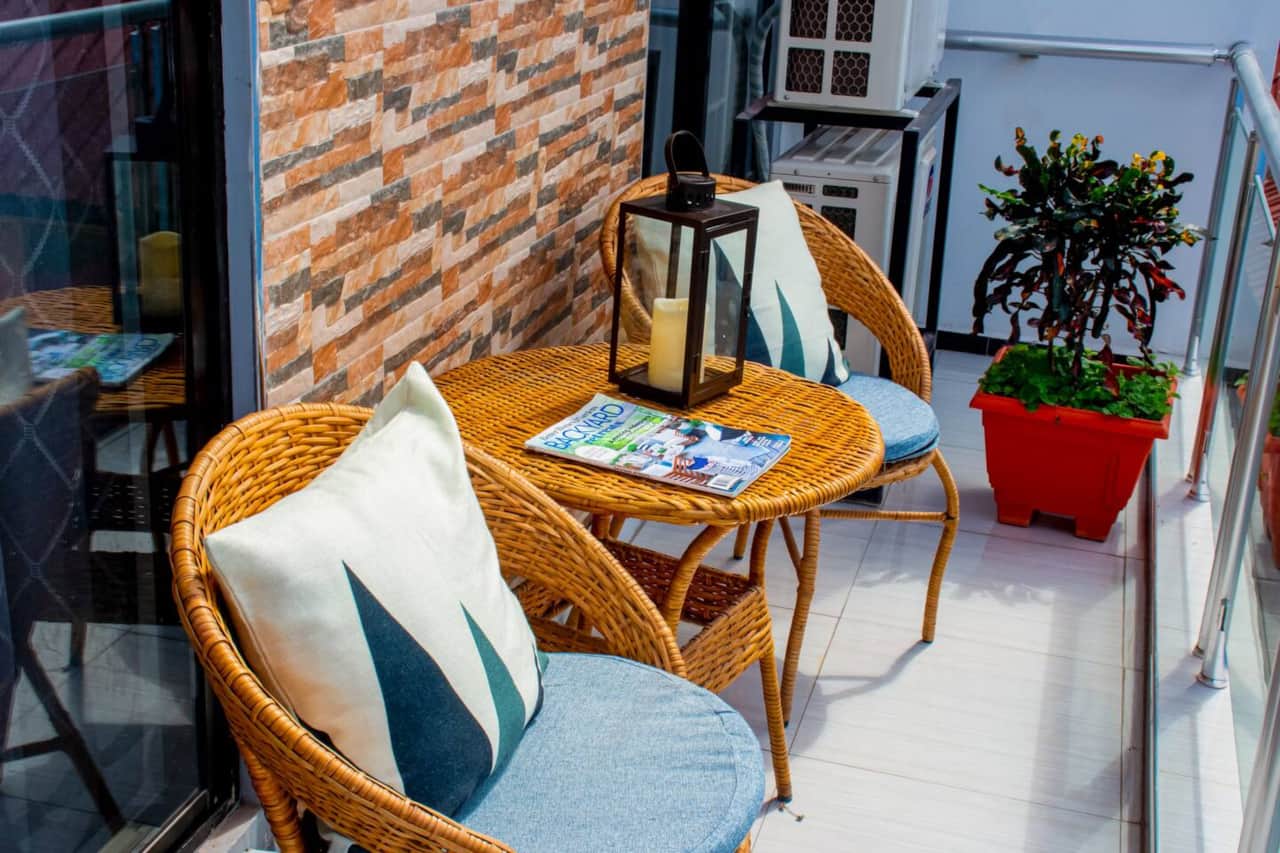 Your Private Balcony..2nd floor