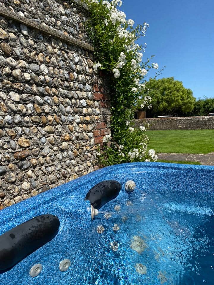 Hot tub