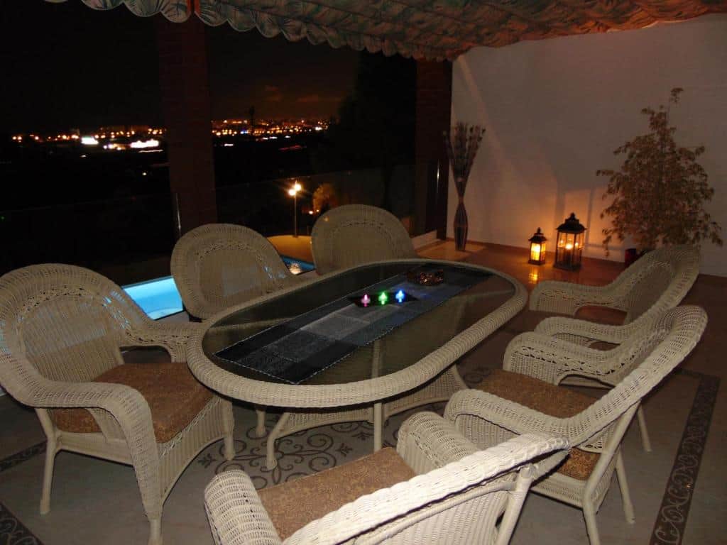 Tarrace upstairs (NightView)