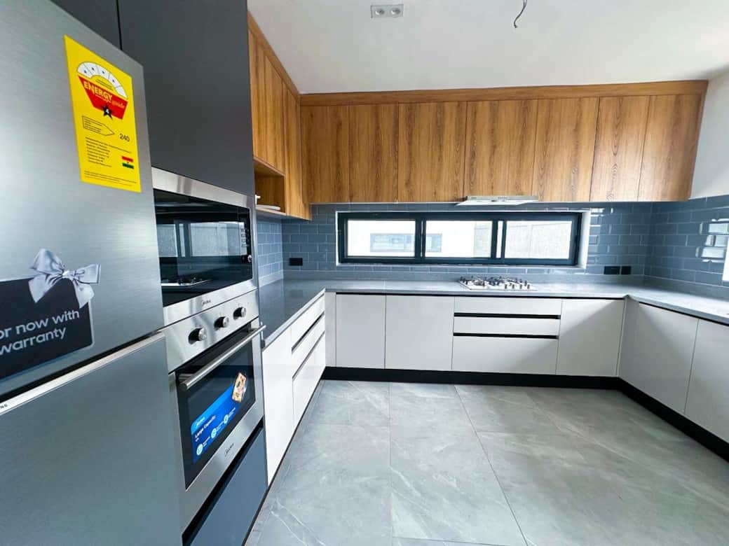 PHOTO 2025 10 22 17 13 25