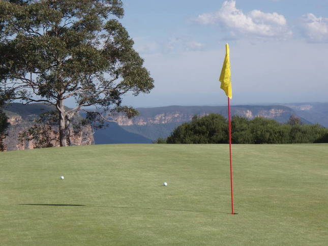 Leura Golf Course- the 14th hole