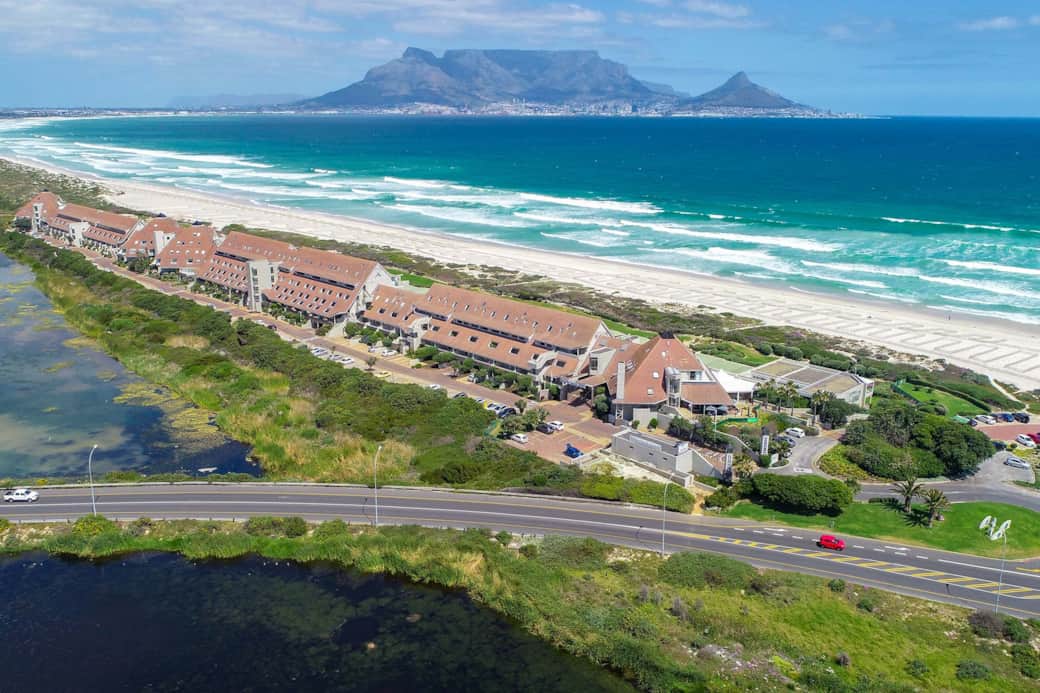 Dolphin Beach Hotel Bloubergstrand Dolphin Beach Hotel Bloubergstrand