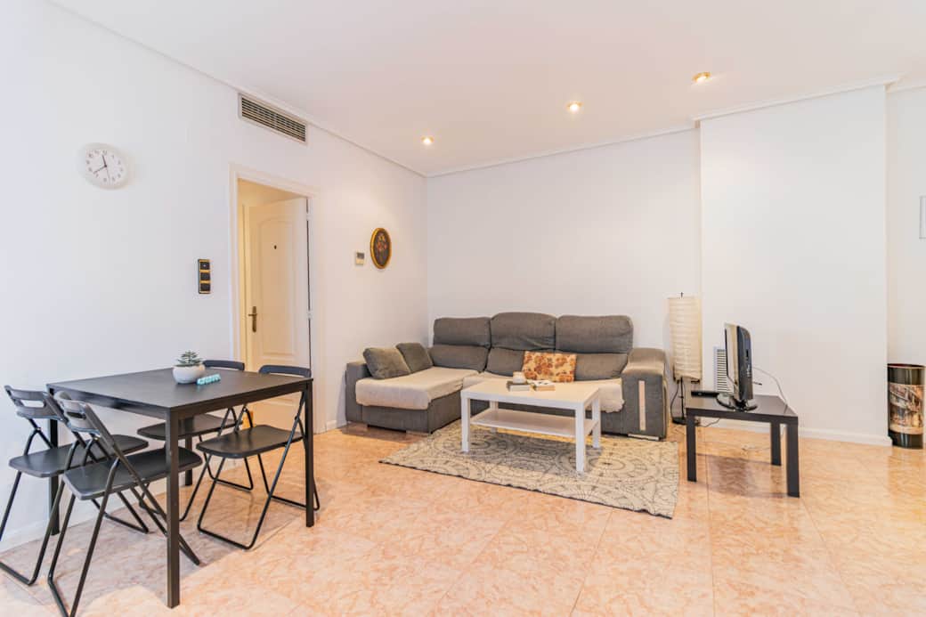 Salón con litera y cama individual Salón con litera y cama individual