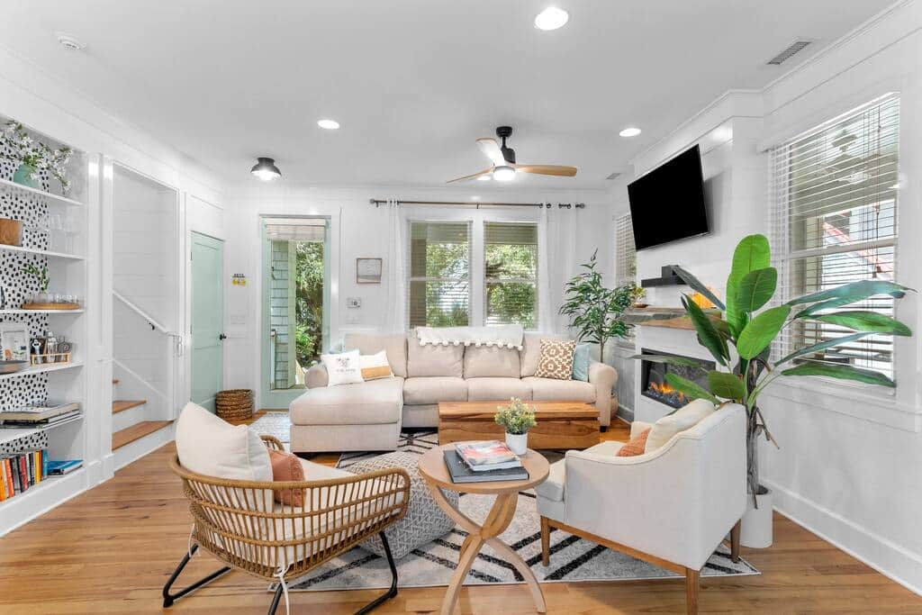 Newly renovated! Make yourself at home :)