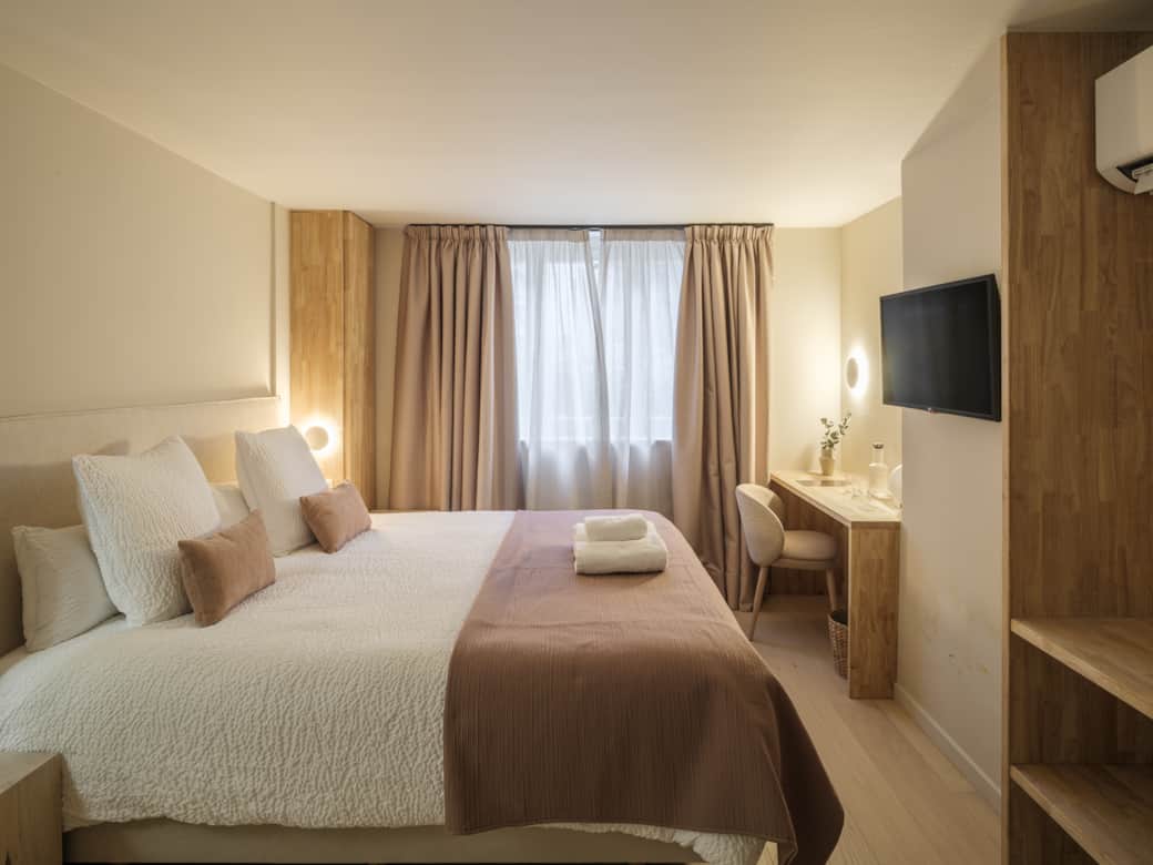 ROOM LO SABLE