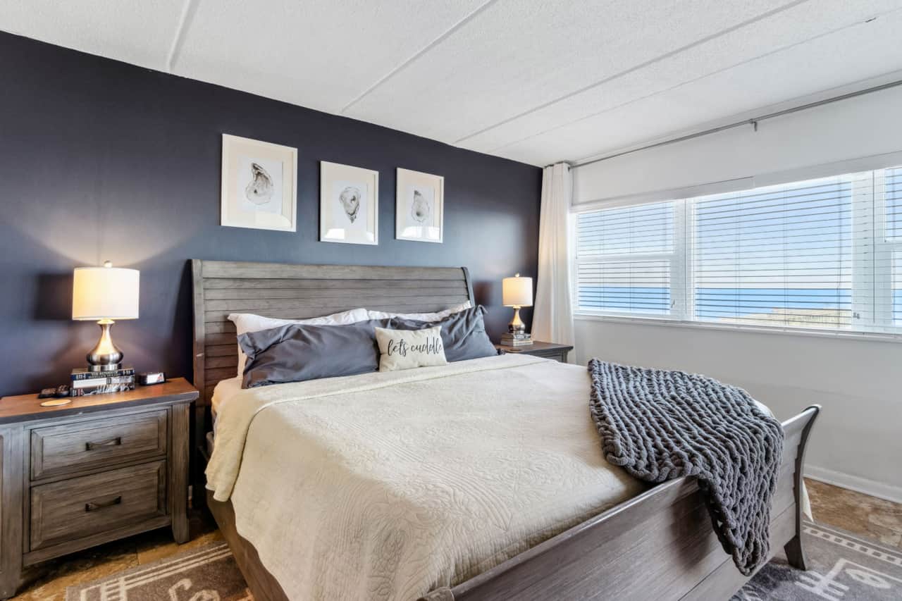439 Oceanfront Master Bedroom
