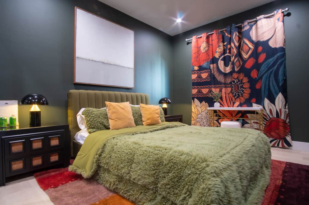 5649CaseAvenue Bed 02