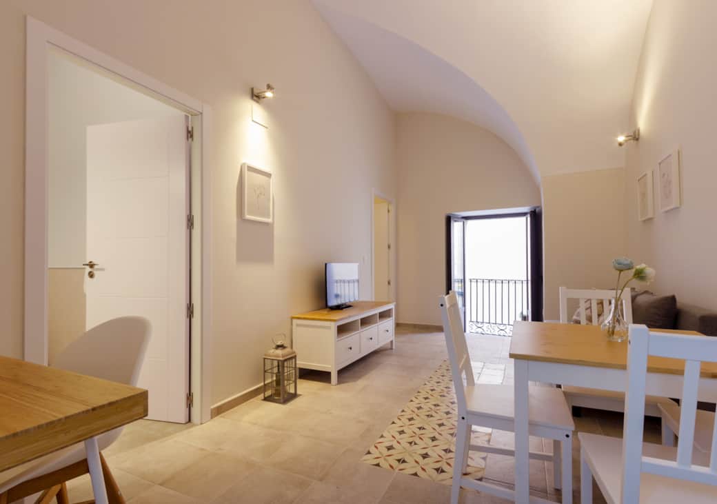 Salón 101 Compact