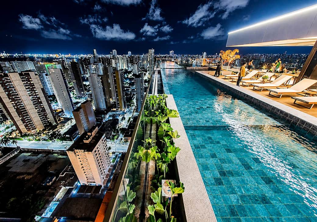BC MEIRELES PISCINA VISÃO AEREA